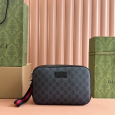 Gucci Clutch Bags